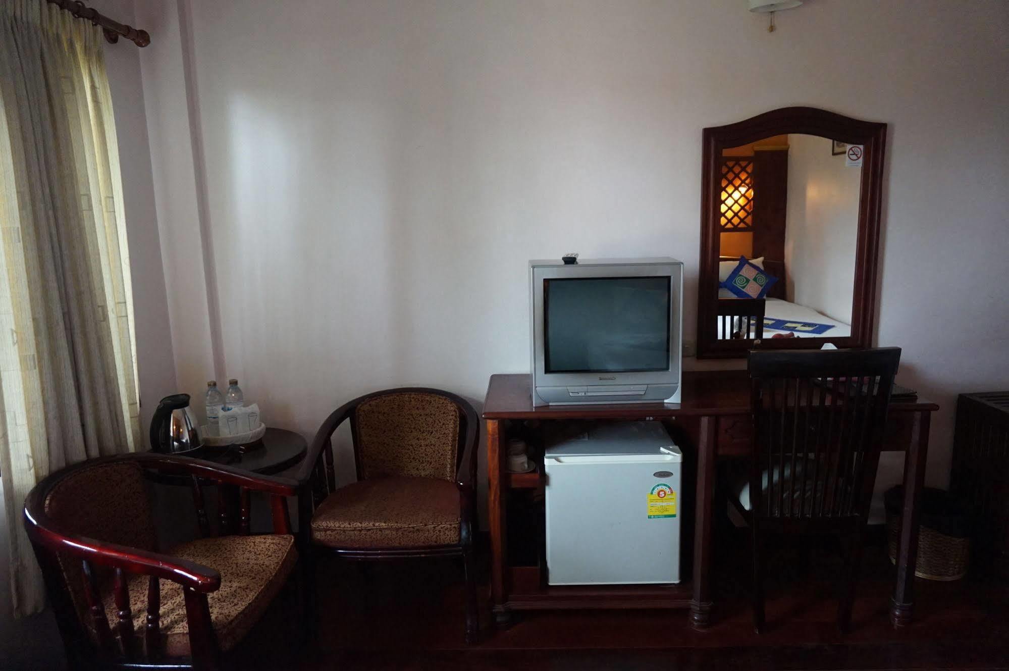 E-Outfitting Vang Thong Hotel Luang Prabang Luaran gambar