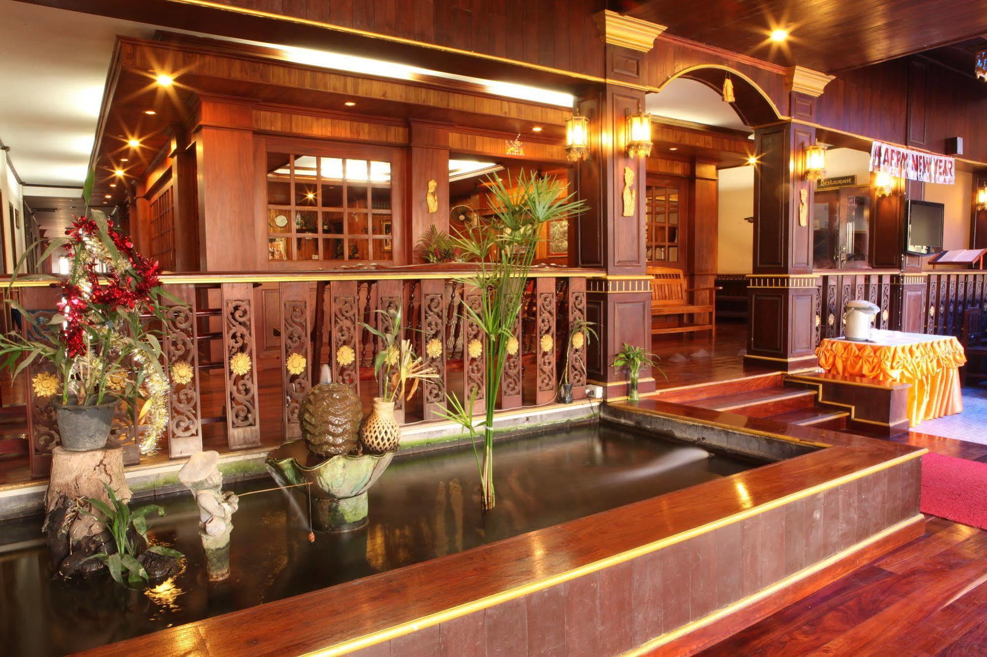 E-Outfitting Vang Thong Hotel Luang Prabang Luaran gambar