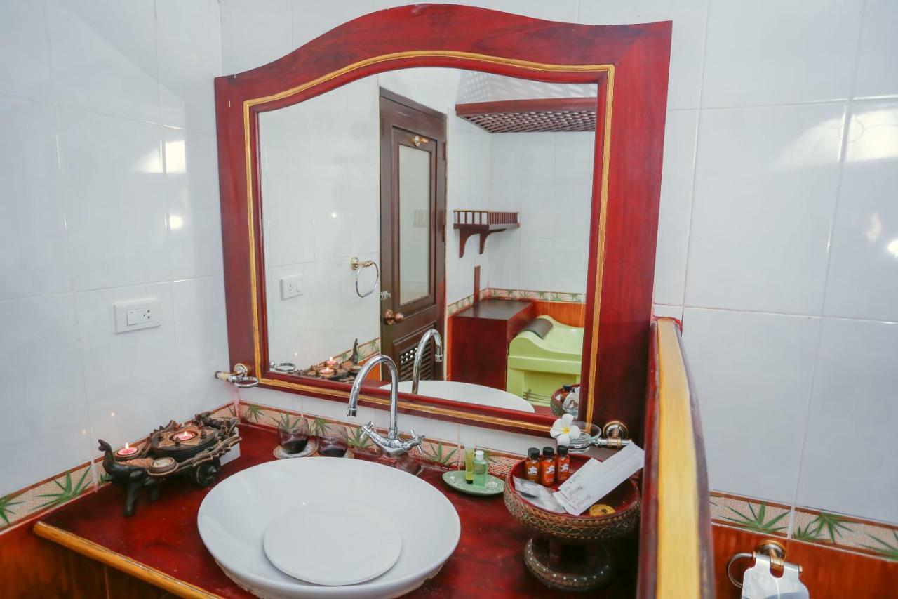 E-Outfitting Vang Thong Hotel Luang Prabang Luaran gambar