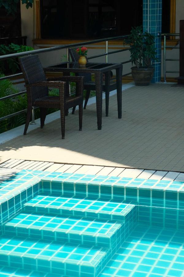 E-Outfitting Vang Thong Hotel Luang Prabang Luaran gambar